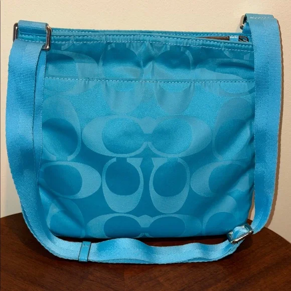 Coach  Getaway signature monogram jacquard  aqua blue Crossbody/shoulder bag - Picture 6 of 15